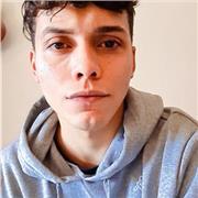 Profesor de italiano nativo, ofrece enseñanzas a personas de todo tipo de edad